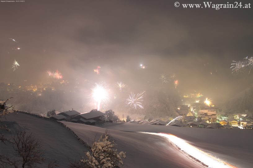 Feuerwerk Ortsblick Wagrain 14 Silvester 2013-14