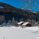 Winterblick über Jägersee zum Gasthof
